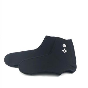 Lululemon cycling biking shoe cover